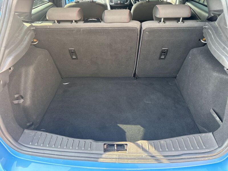 More views of Ford Focus