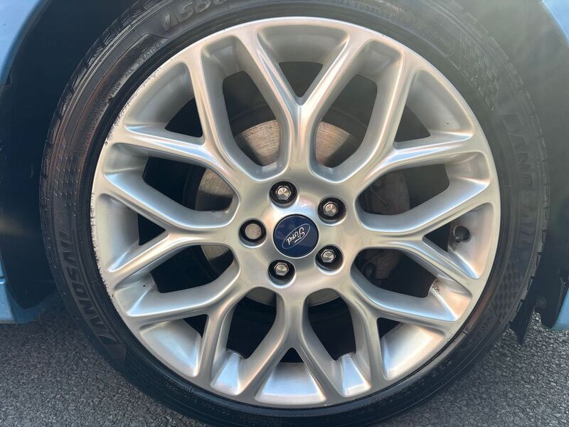 More views of Ford Focus