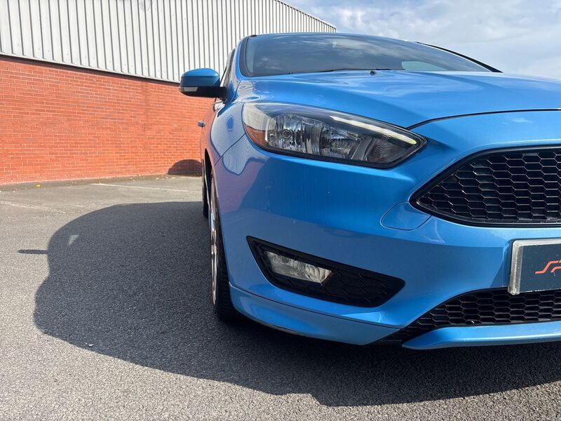 More views of Ford Focus
