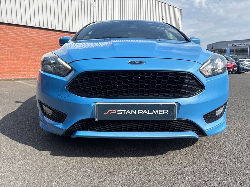 More views of Ford Focus