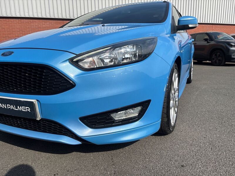 More views of Ford Focus
