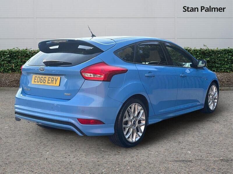More views of Ford Focus