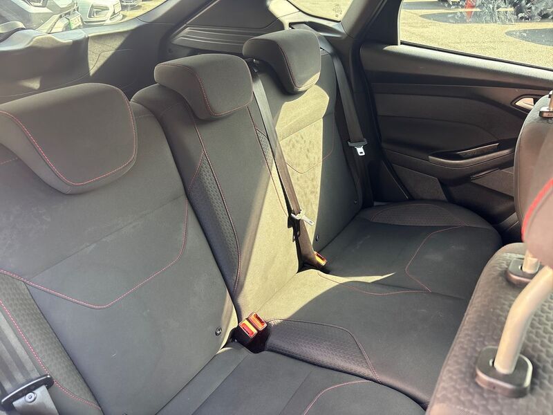 More views of Ford Focus