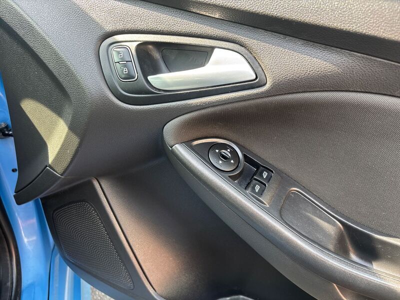 More views of Ford Focus