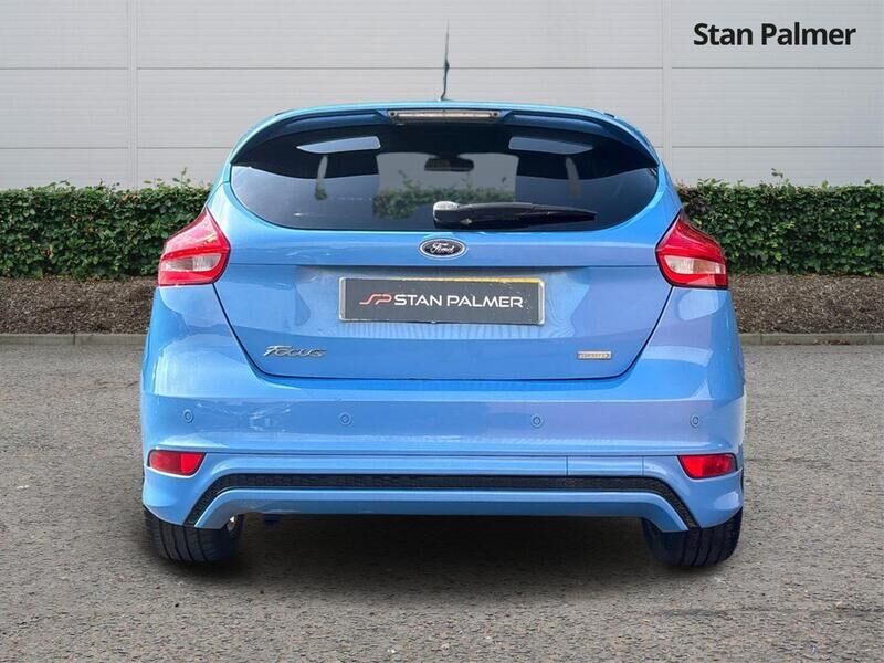 More views of Ford Focus