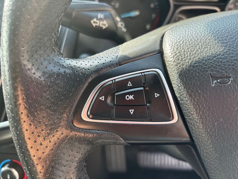 More views of Ford Focus