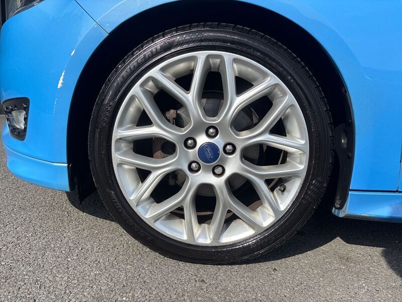 More views of Ford Focus