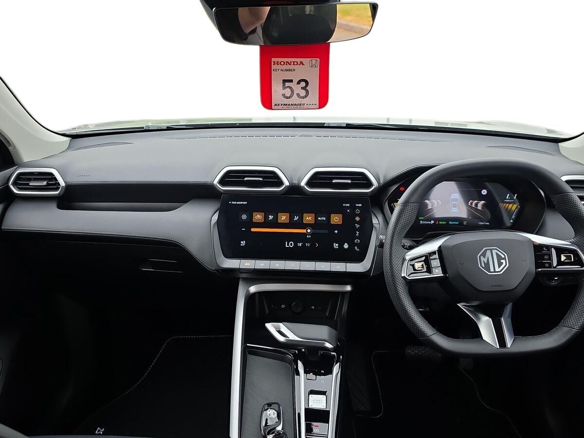 More views of MG ZS