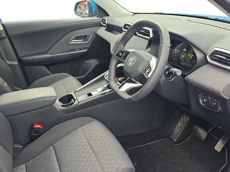 More views of MG ZS
