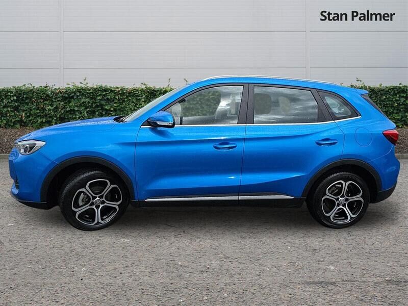 More views of MG ZS