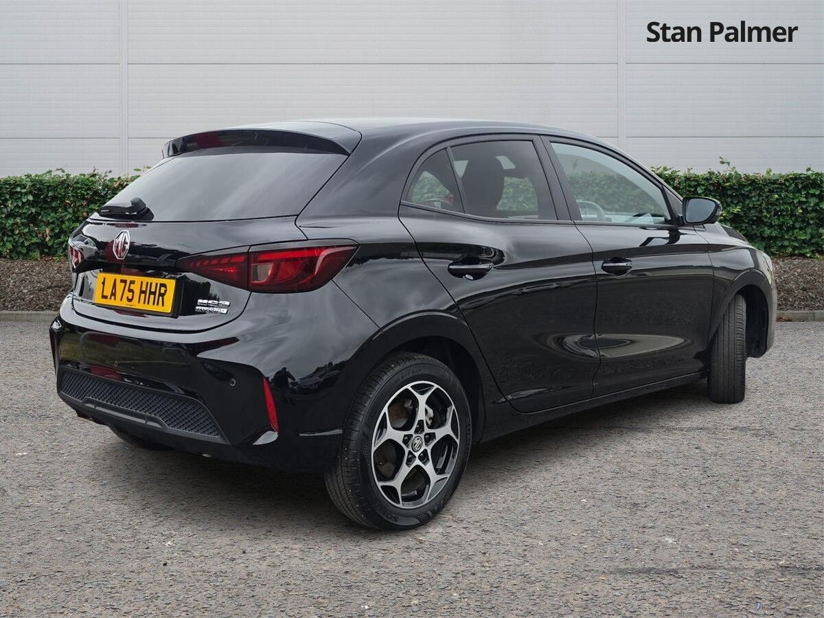 More views of MG 3
