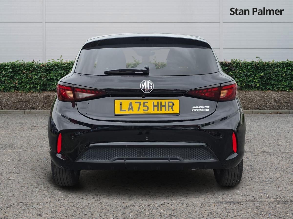 More views of MG 3
