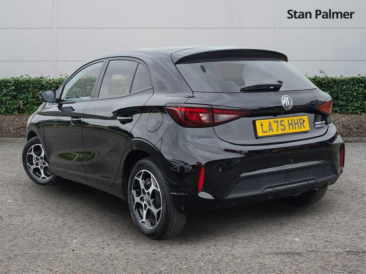 More views of MG 3