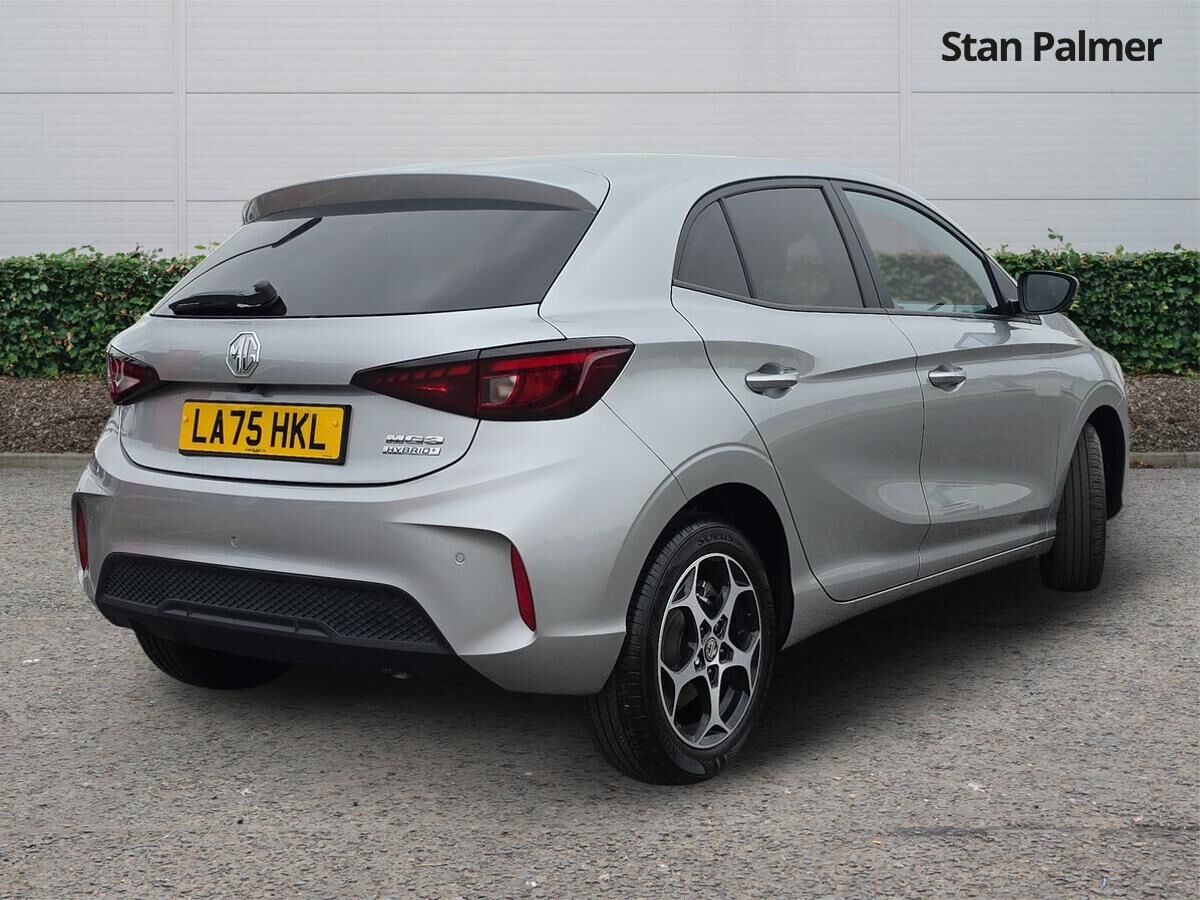 More views of MG 3