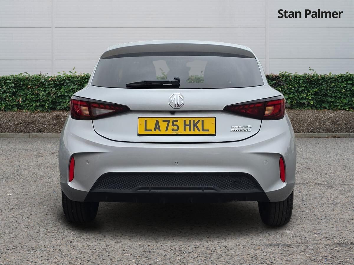 More views of MG 3