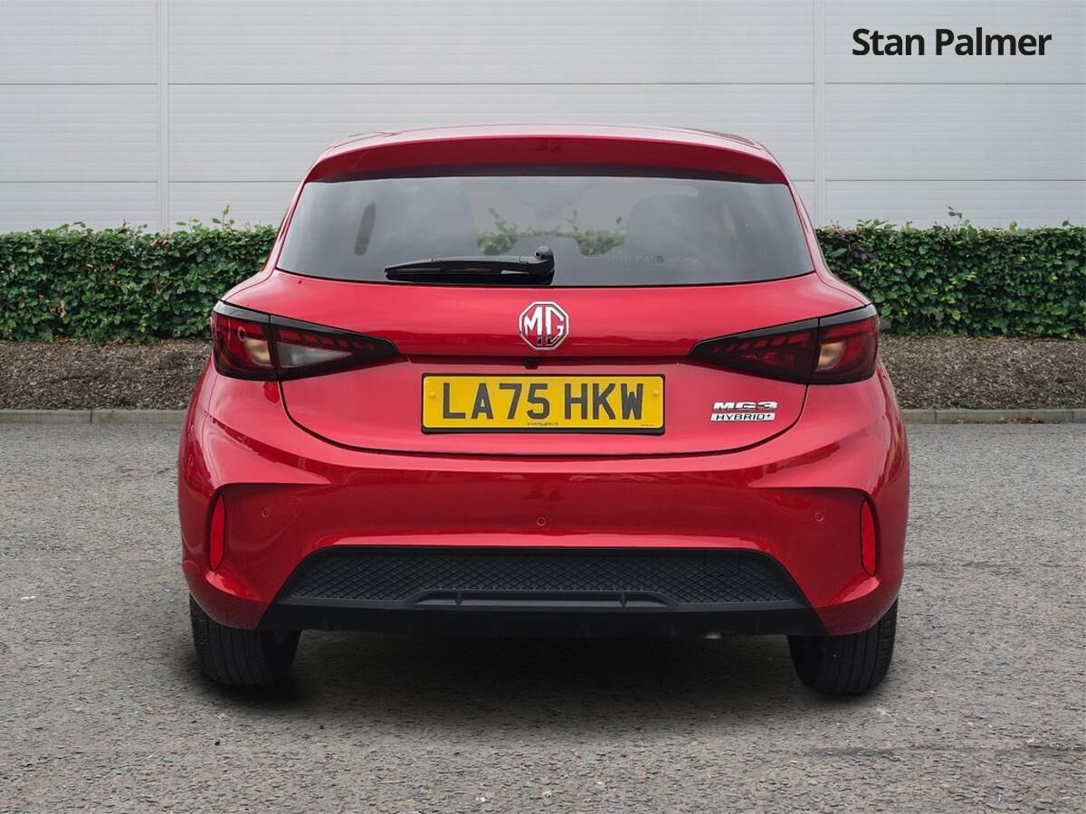 More views of MG 3