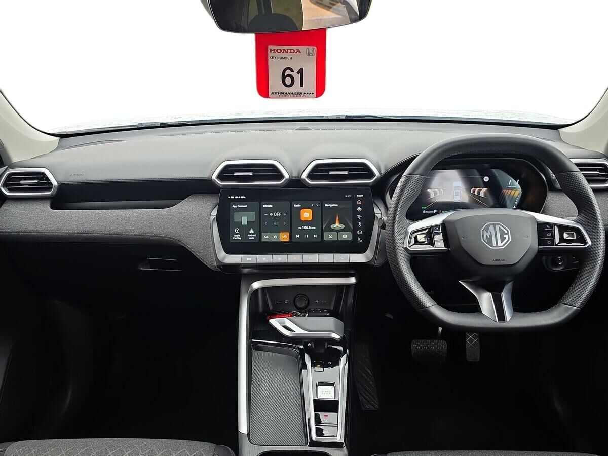 More views of MG ZS