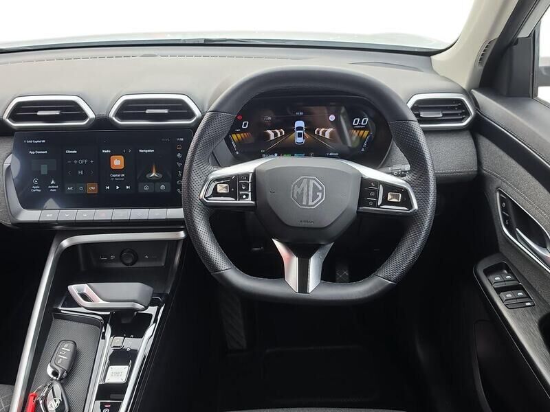 More views of MG ZS