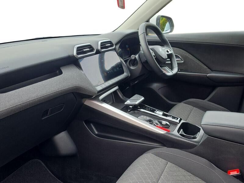 More views of MG ZS