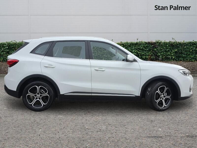 More views of MG ZS