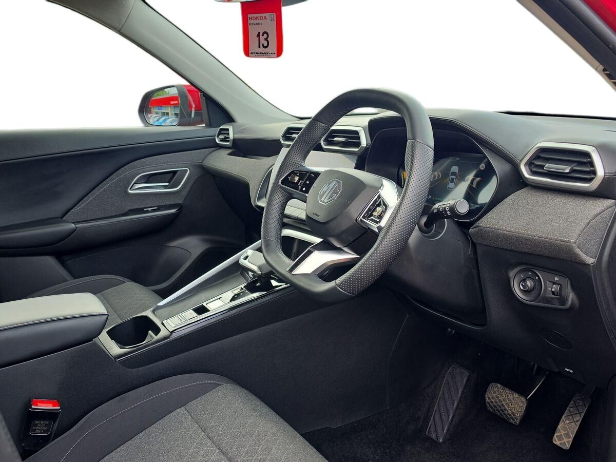 More views of MG ZS