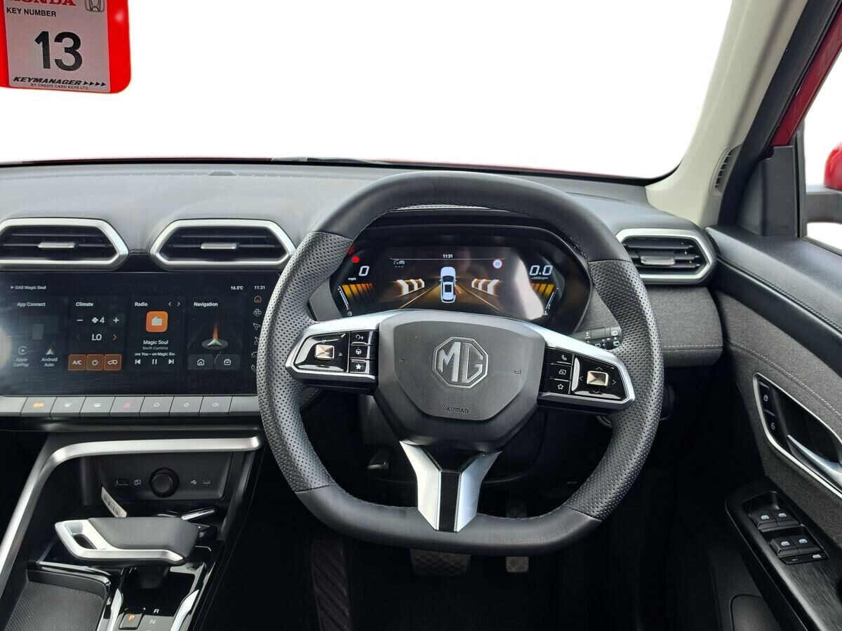 More views of MG ZS