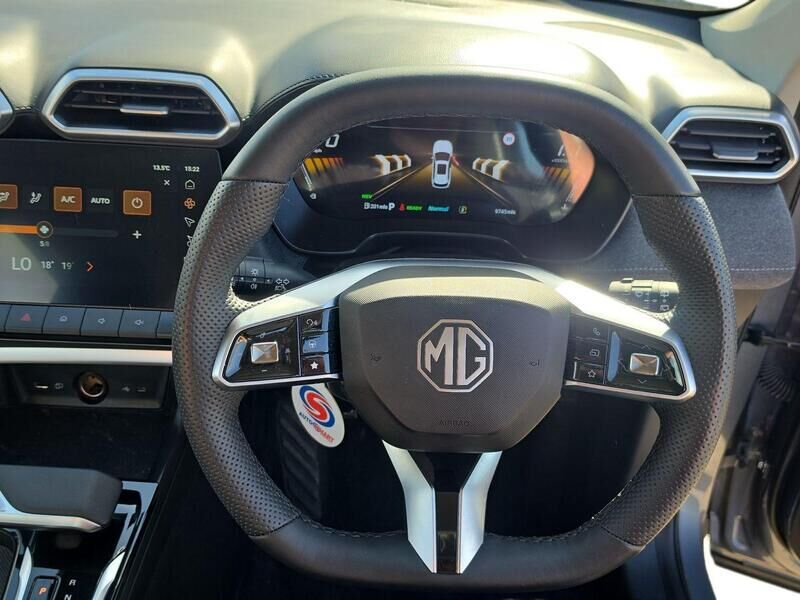 More views of MG ZS