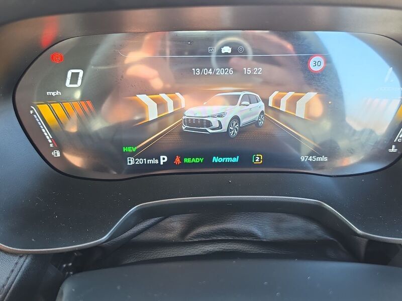 More views of MG ZS