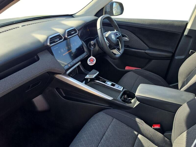 More views of MG ZS
