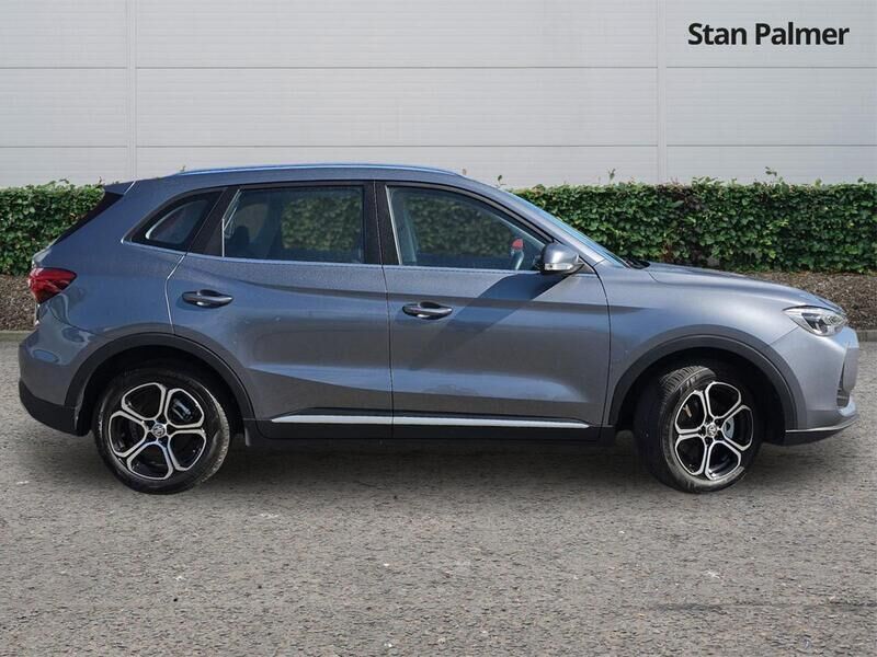 More views of MG ZS
