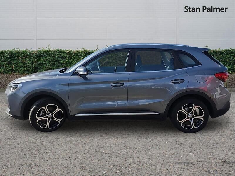 More views of MG ZS