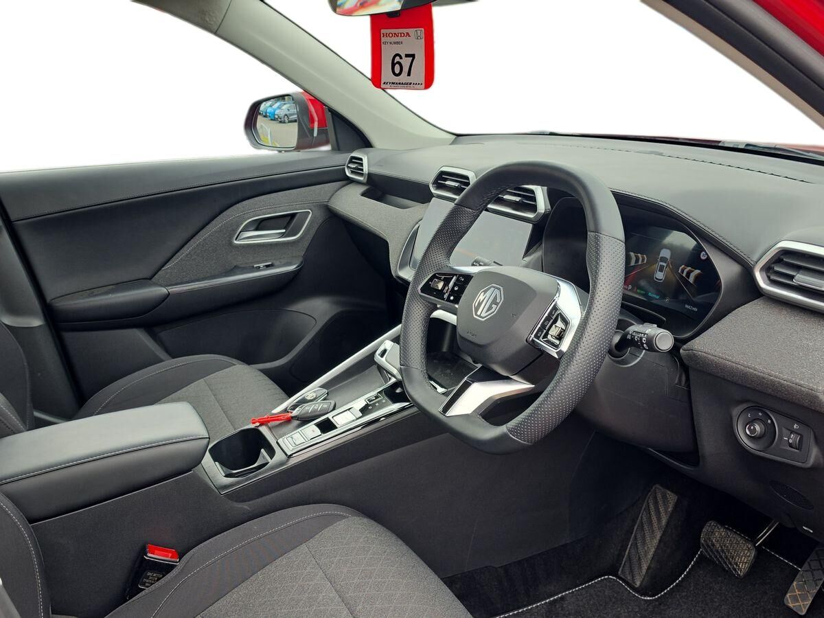 More views of MG ZS