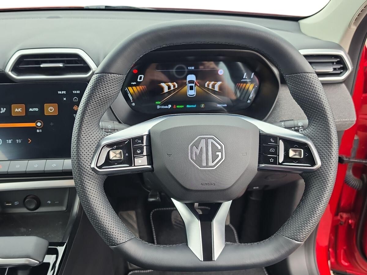 More views of MG ZS