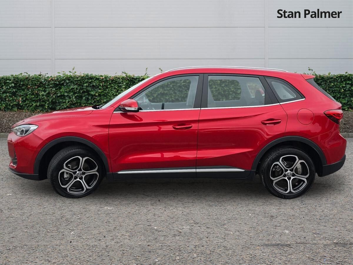 More views of MG ZS