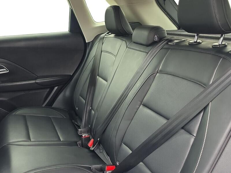 More views of MG ZS
