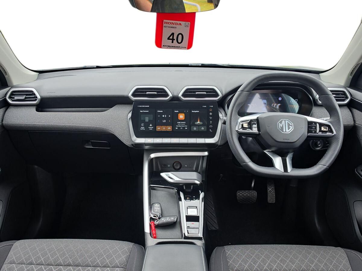 More views of MG ZS