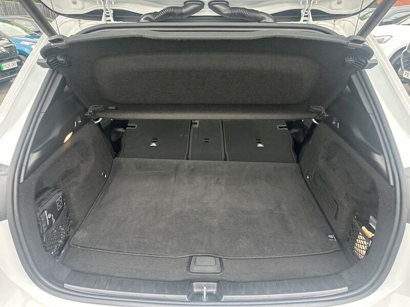 More views of Mercedes-Benz GLA