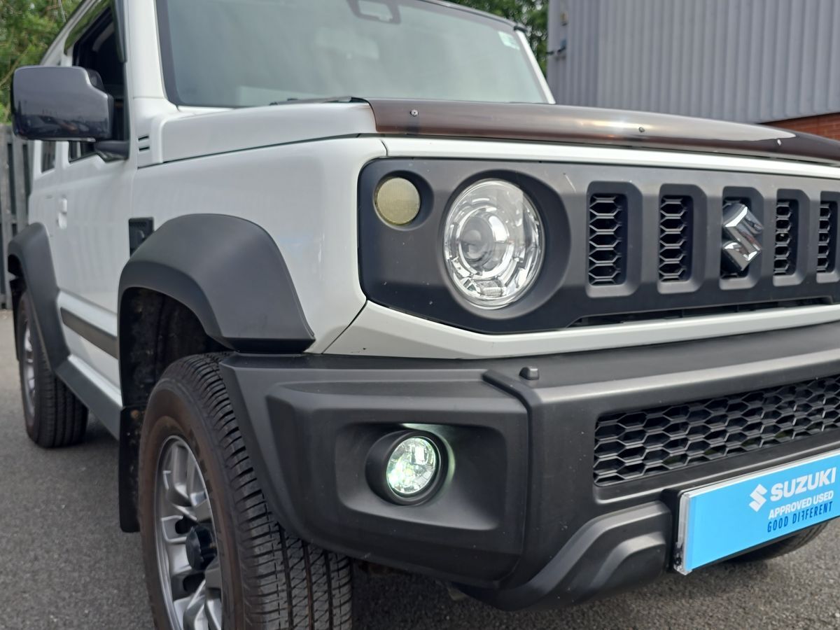 More views of Suzuki Jimny