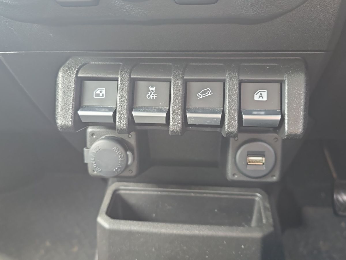 More views of Suzuki Jimny