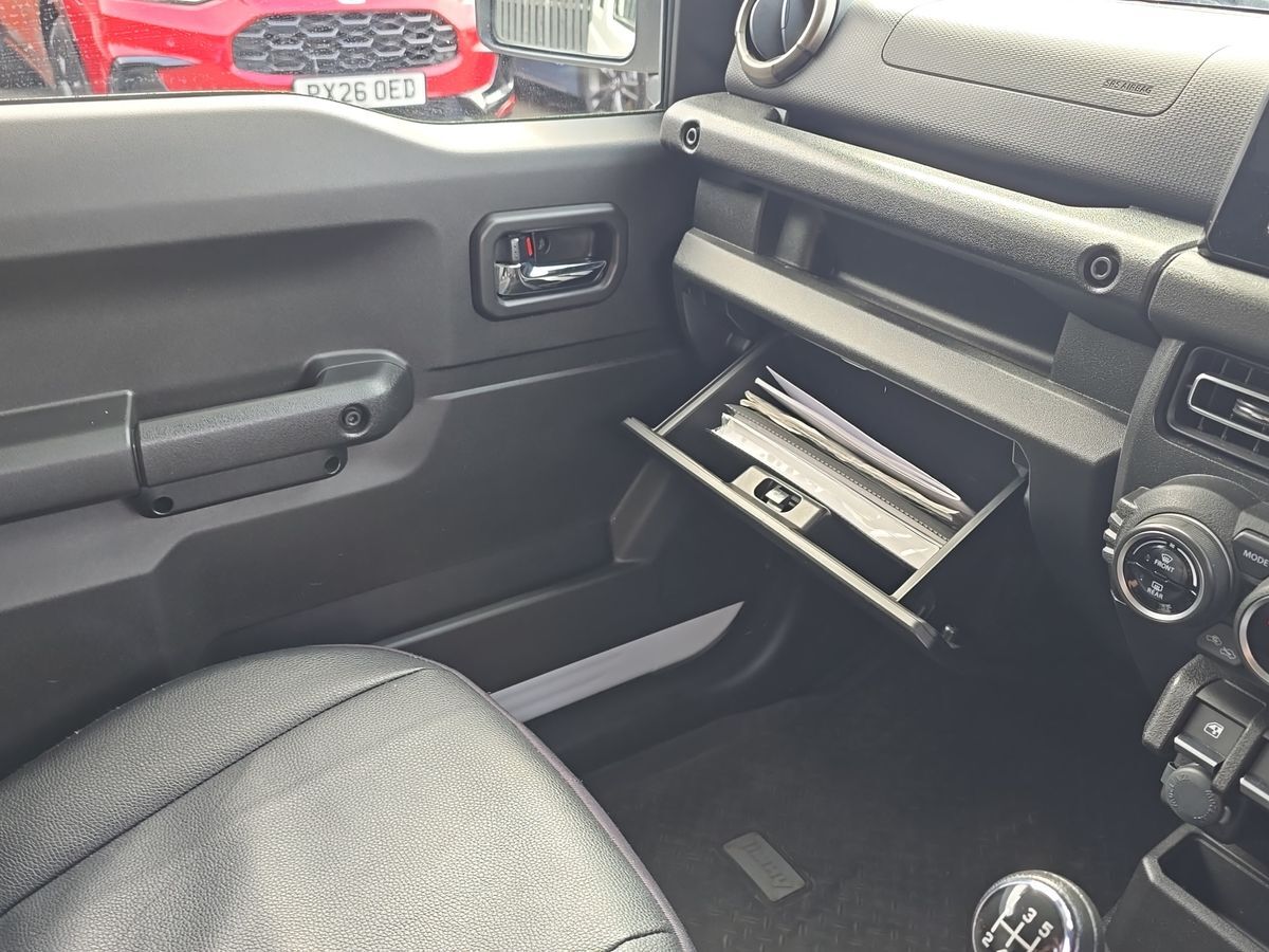 More views of Suzuki Jimny