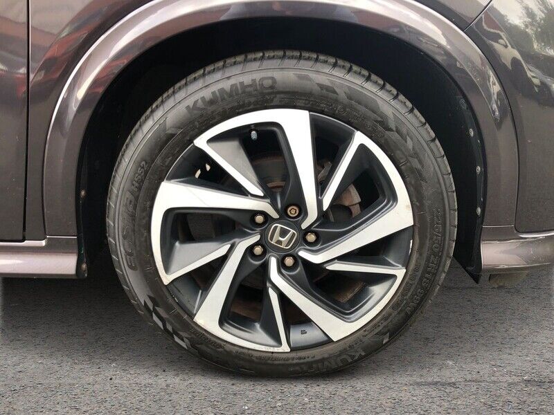 More views of Honda HR-V