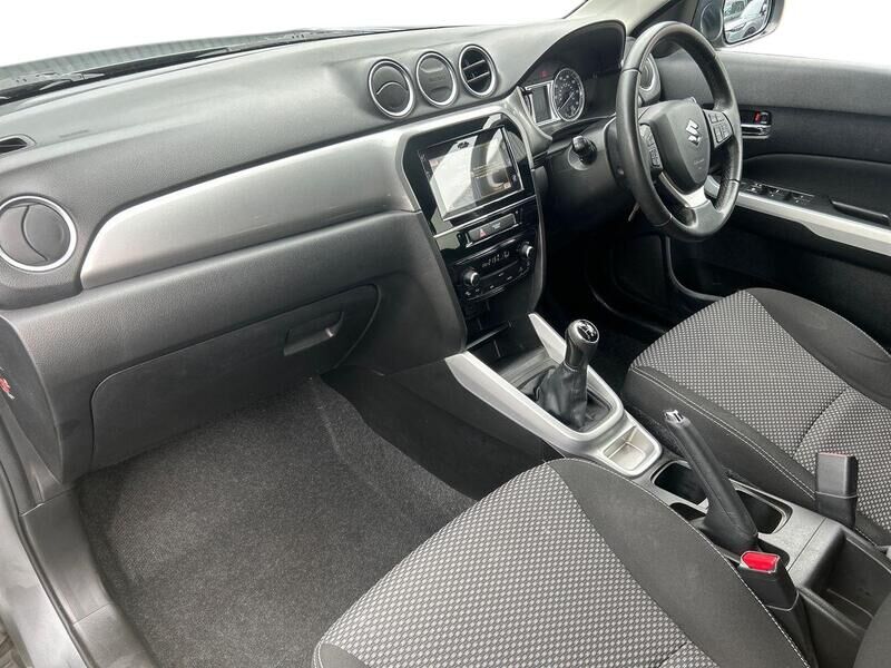 More views of Suzuki Vitara