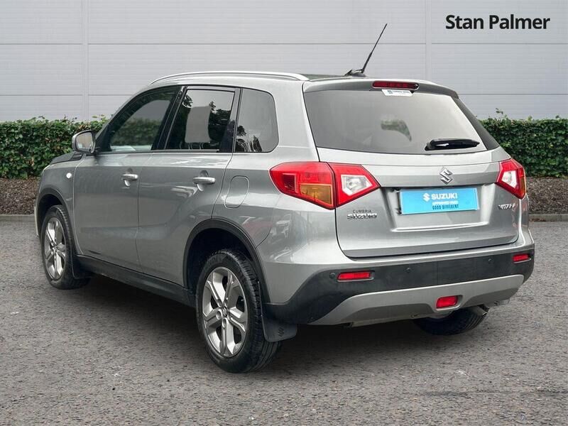 More views of Suzuki Vitara