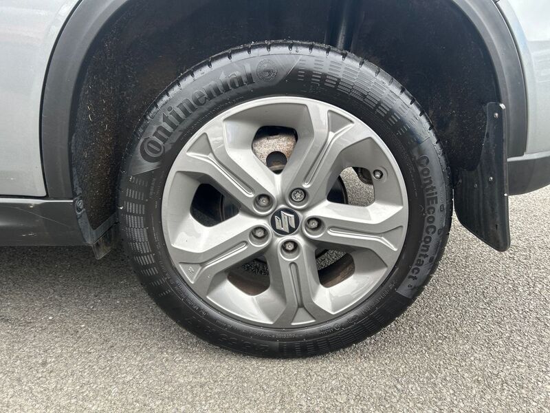 More views of Suzuki Vitara