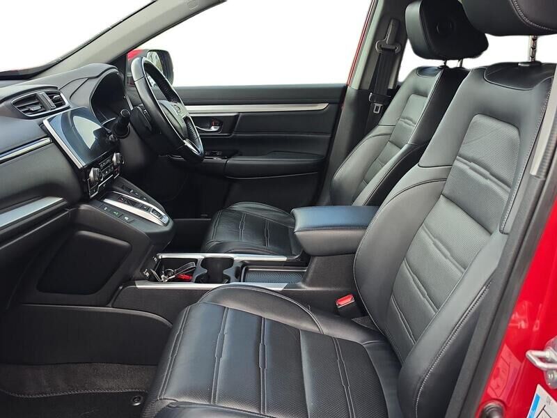 More views of Honda CR-V