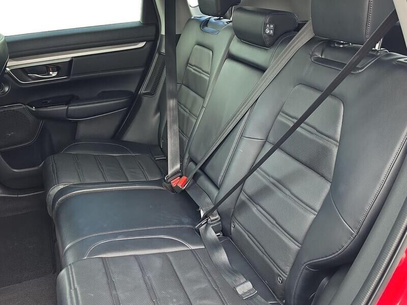 More views of Honda CR-V