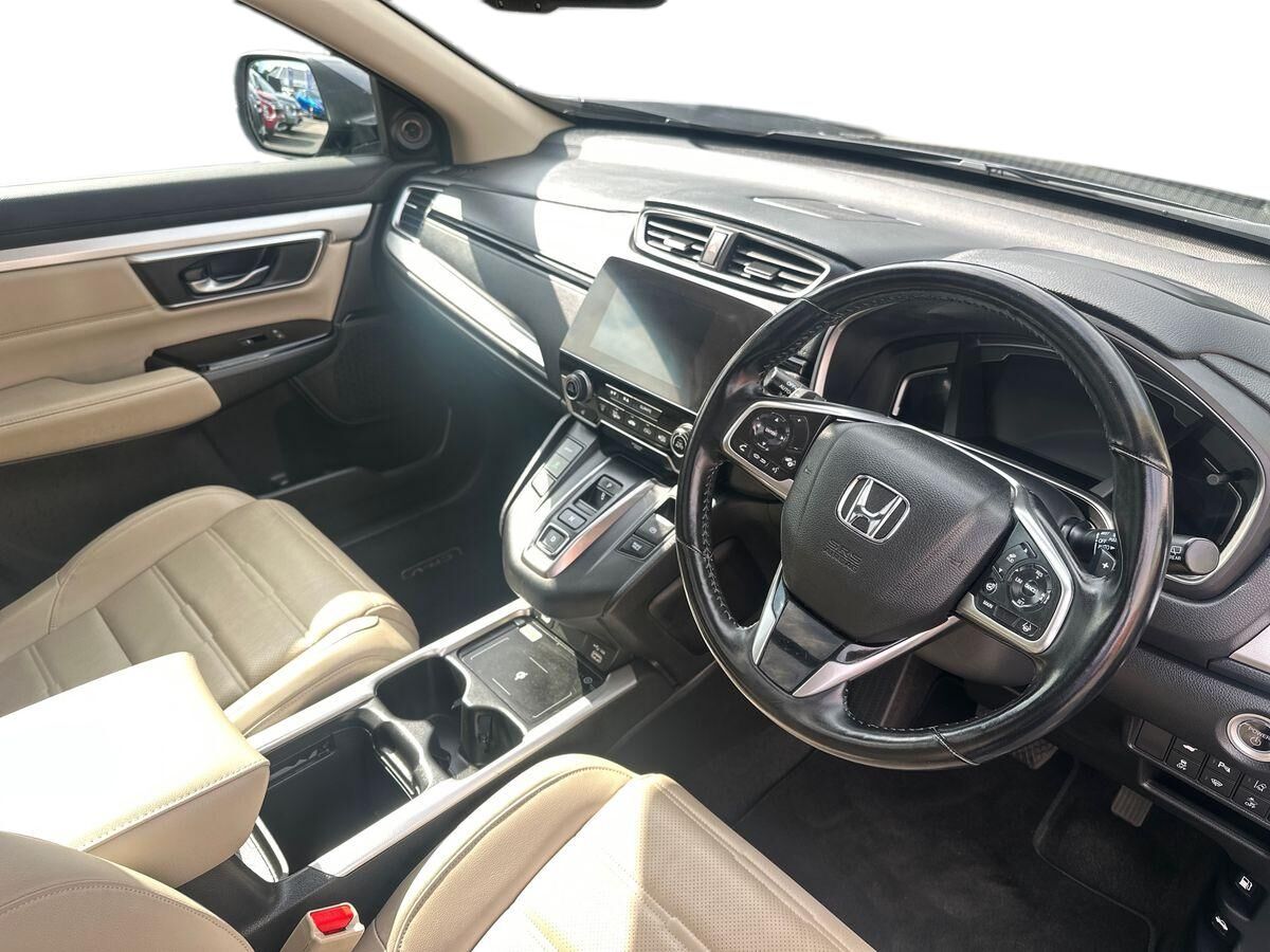 More views of Honda CR-V