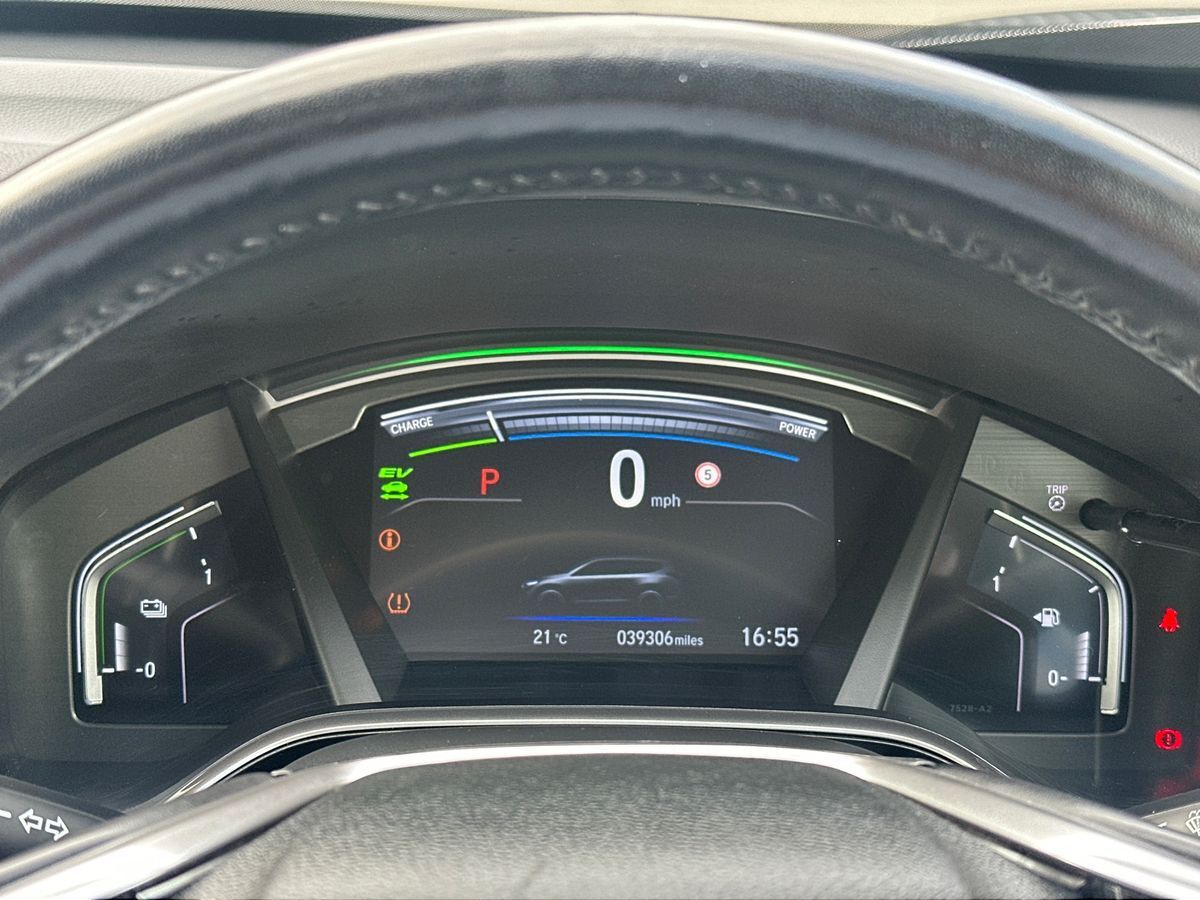 More views of Honda CR-V