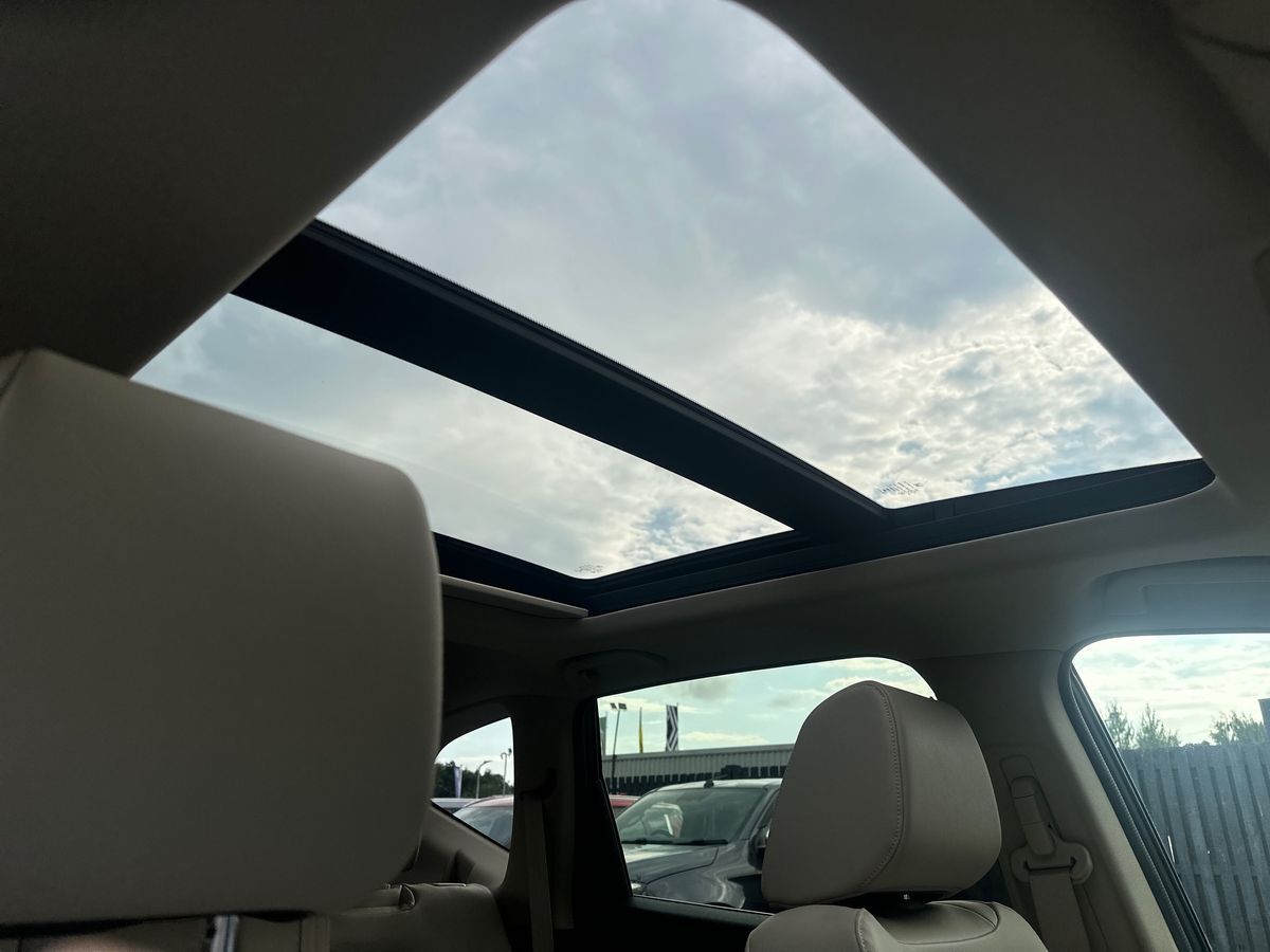 More views of Honda CR-V