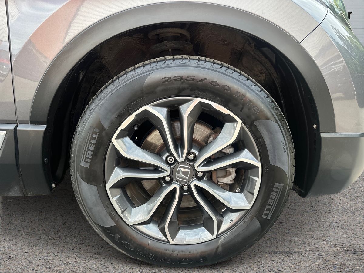 More views of Honda CR-V